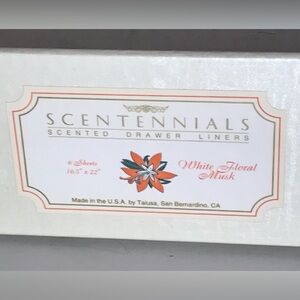 Scentennials White Floral Musk Drawer Liners